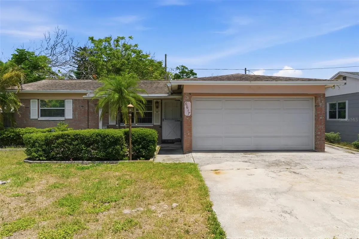 6617 27th Way N, Saint Petersburg, FL 33702 - #1