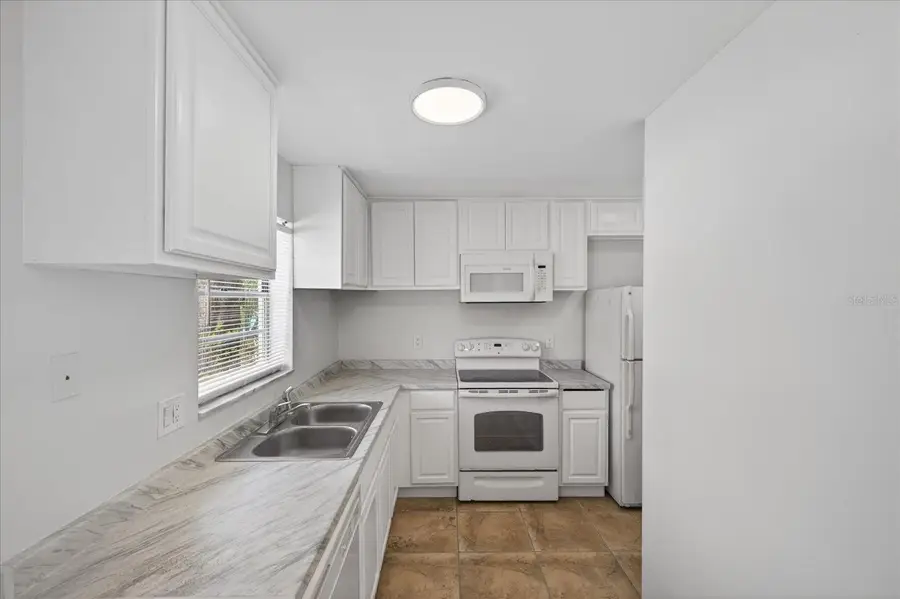14024 Village Terrace Drive, Tampa, FL 33624 - #3