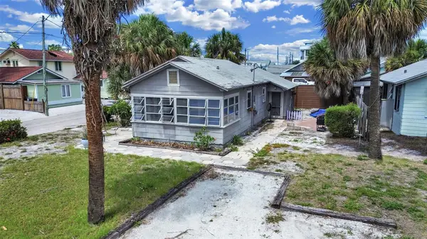 130 90th Avenue, TREASURE ISLAND, FL 33706