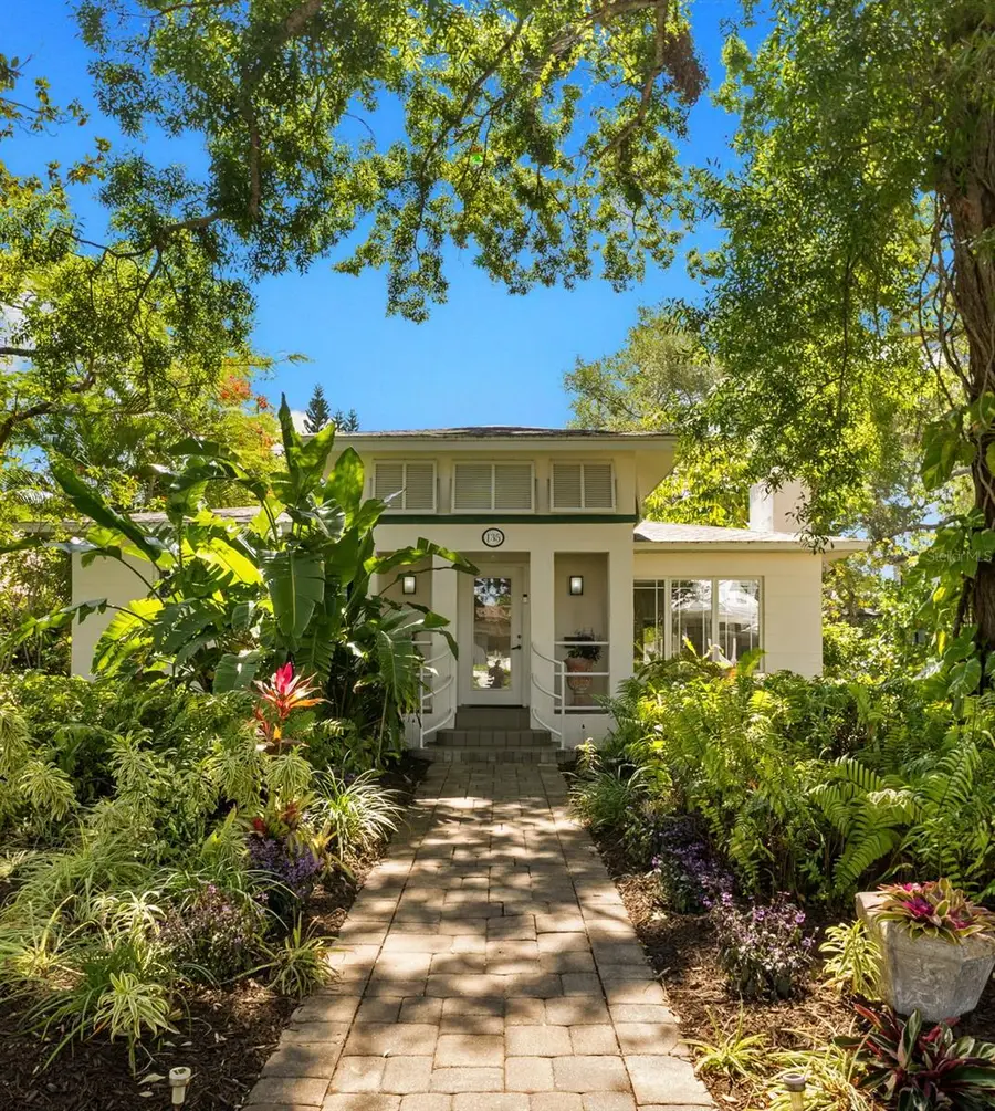 135 Aranda Street Ne, Saint Petersburg, FL 33704 - #2