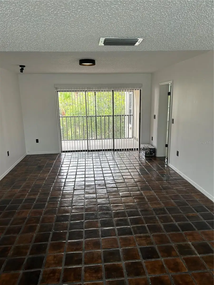 2462 Kingfisher Lane #J203, Clearwater, FL 33762 - #2