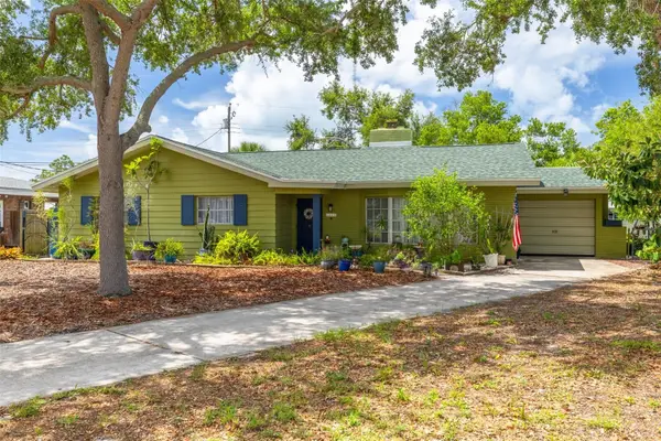 12698 81st Avenue, SEMINOLE, FL 33776
