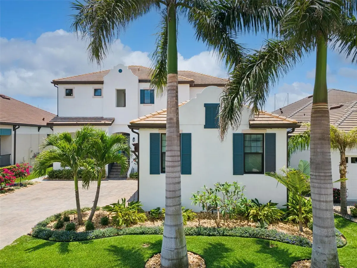 3028 Christophers Watch Lane, Ruskin, FL 33570 - #1