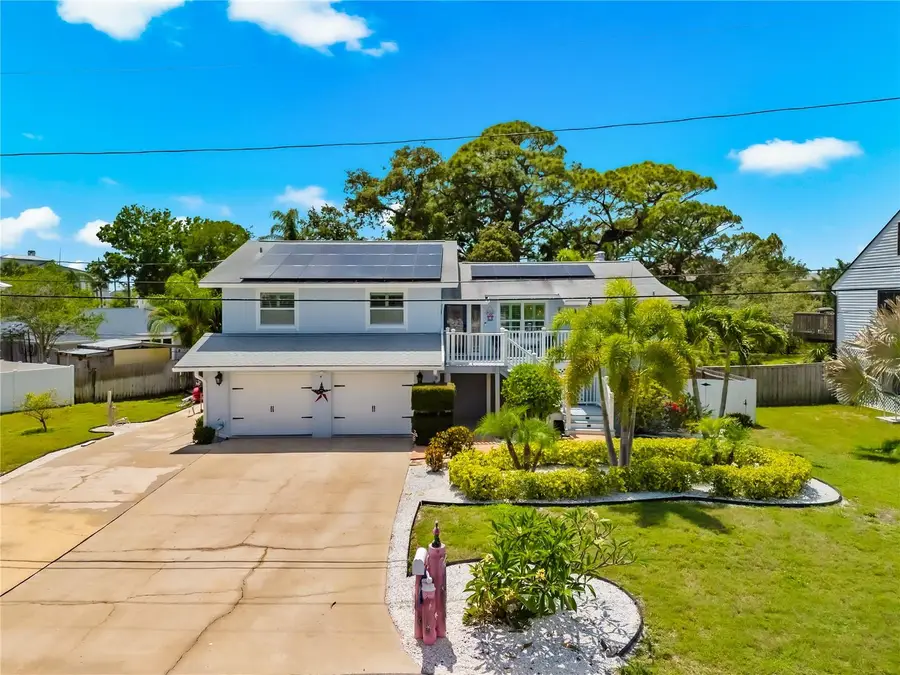 201 Lagoon Drive, Palm Harbor, FL 34683 - #3