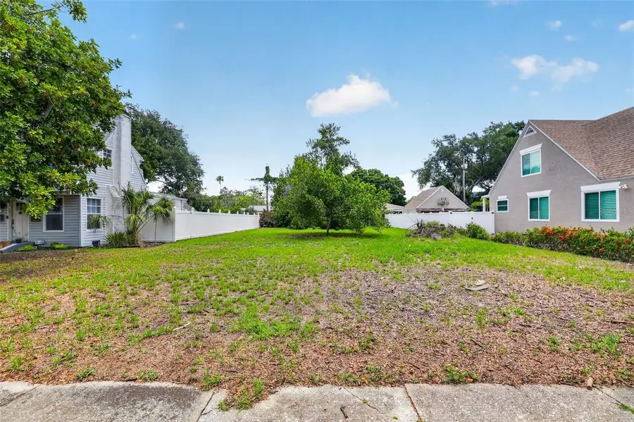 6th Avenue N, Saint Petersburg, FL 33710 - #2