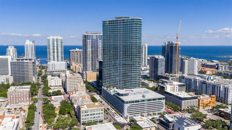 400 Central Avenue #3906, Saint Petersburg, FL 33701 - #2