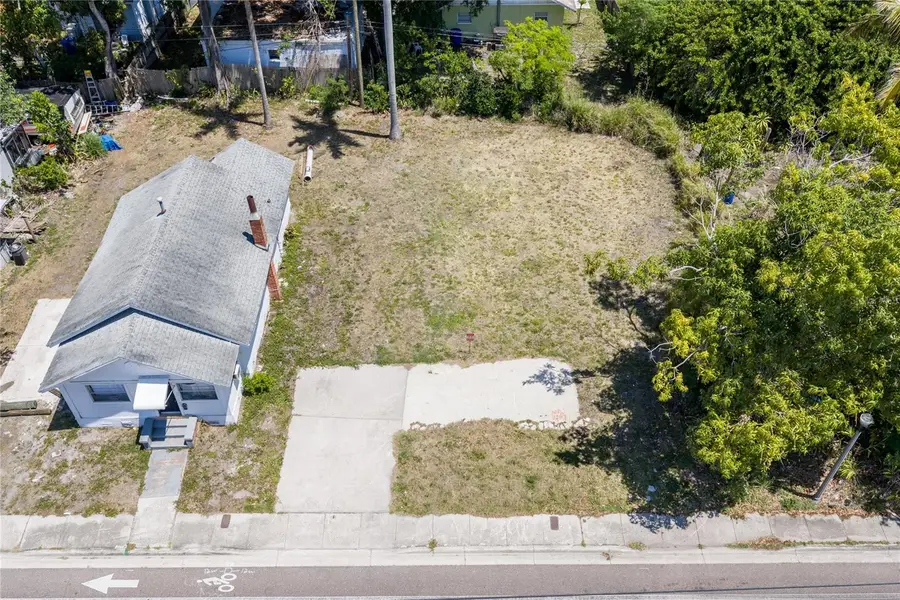 15th Avenue S, Saint Petersburg, FL 33712 - #3