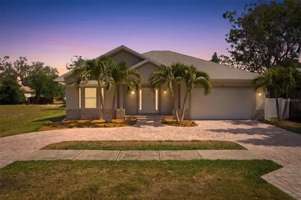 1016 Gulf Road, TARPON SPRINGS, FL 34689