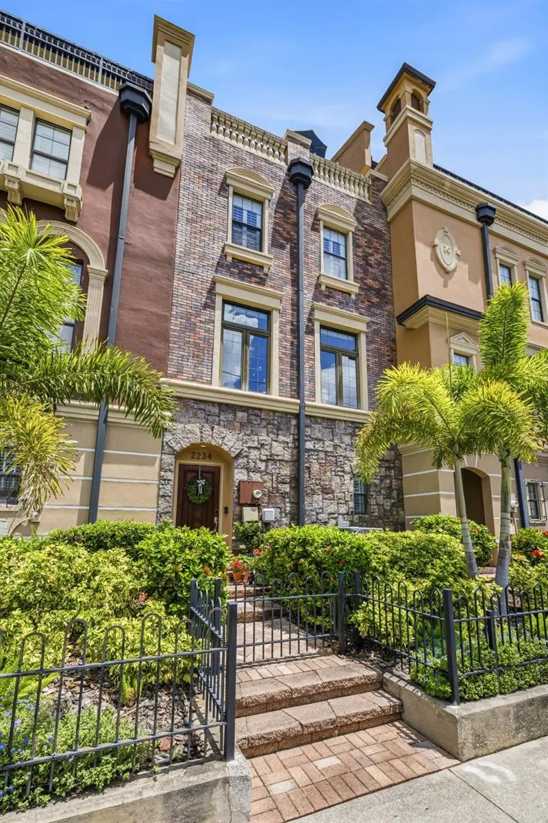 2234 Soho Bay Ct, Tampa, FL 33606 - #1