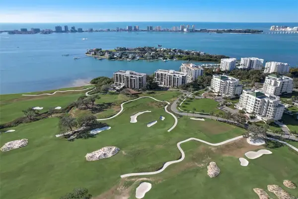 6 Belleview Boulevard #101, BELLEAIR, FL 33756