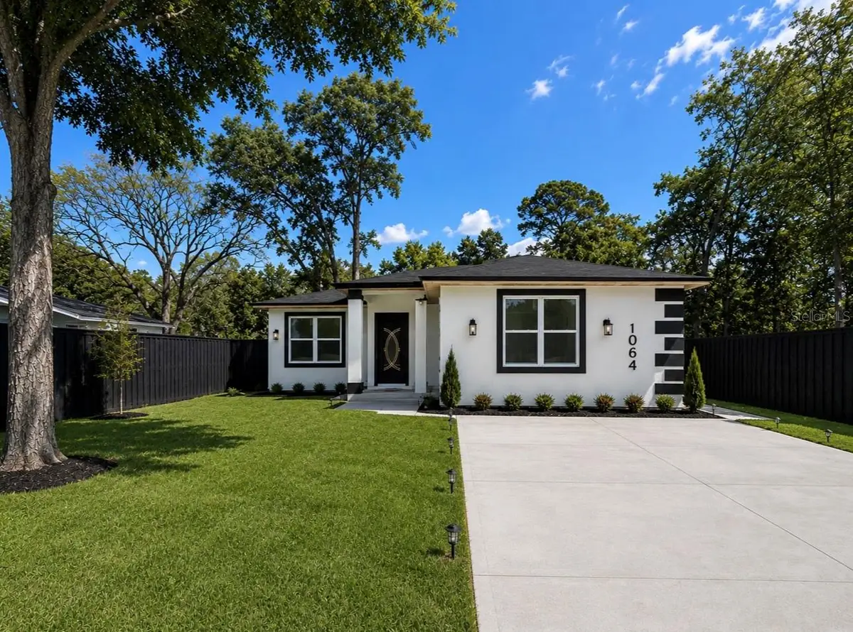 1064 Monroe Avenue, Brooksville, FL 34604 - #1