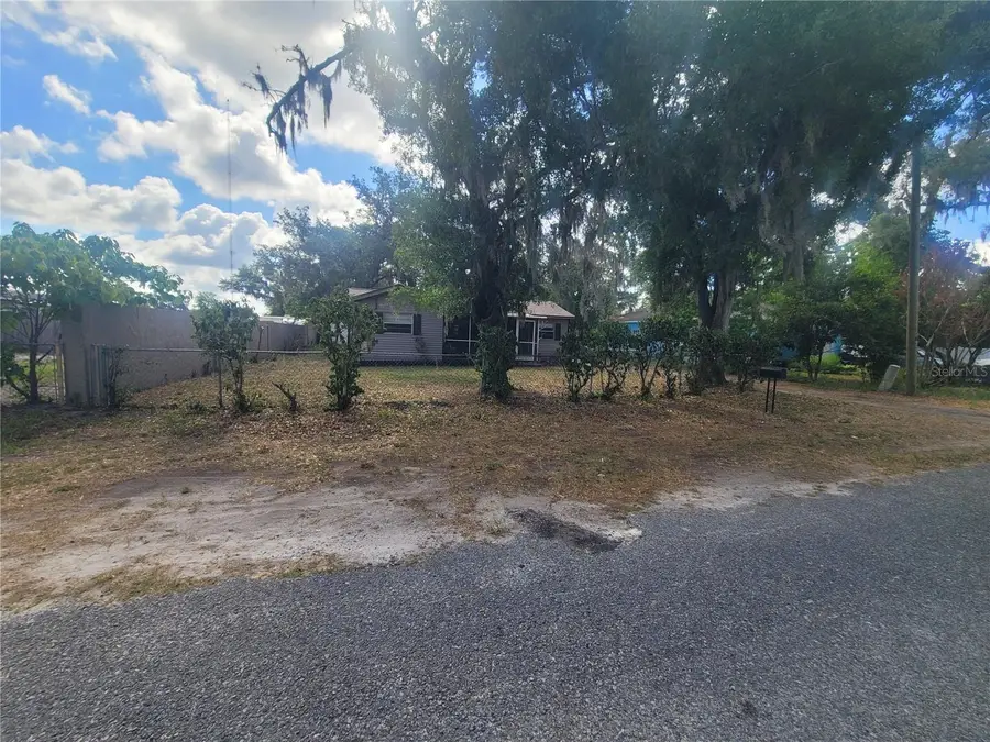 2831 N Valrico Road, Seffner, FL 33584 - #3