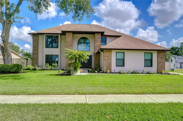 1227 Rainbrook Circle, VALRICO, FL 33596