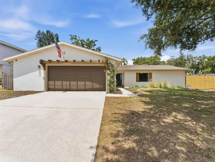605 Valley Hill Drive, Brandon, FL 33510 - #2