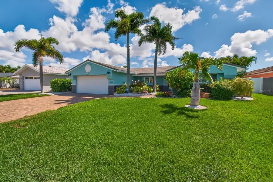 1260 81st Street S, Saint Petersburg, FL 33707 - #2