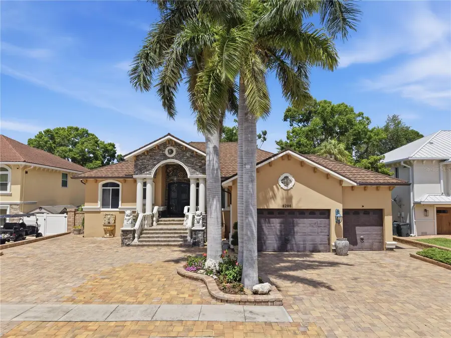 8286 N 97th N St, Seminole, FL 33777 - #2