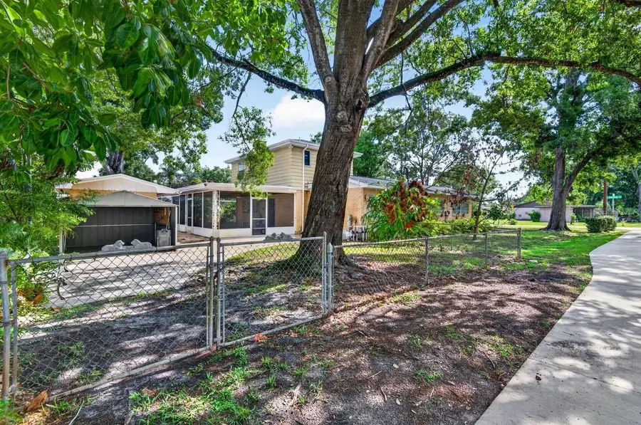 825 W Whatley Place, Tampa, FL 33604 - #3