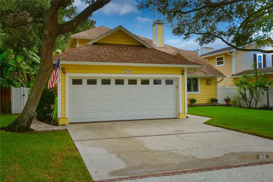 7519 Harbor View Way, Seminole, FL 33776 - #2