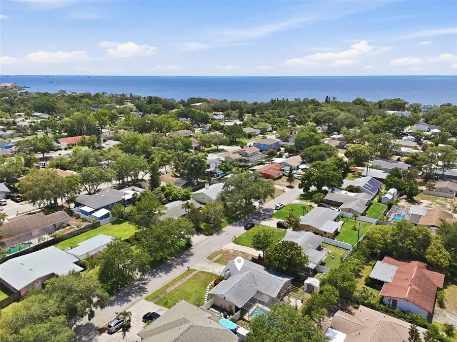 1008 Connecticut Road, Tarpon Springs, FL 34689 - #2
