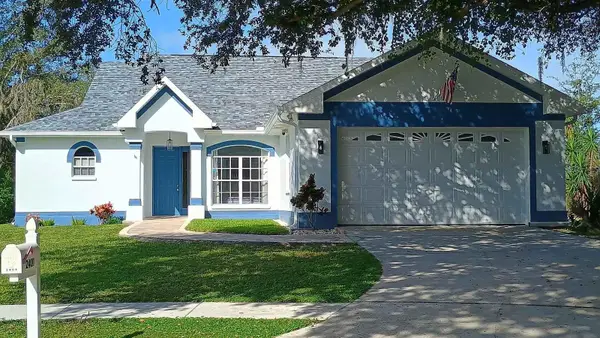 2401 Tangerine Hill Court, LUTZ, FL 33549