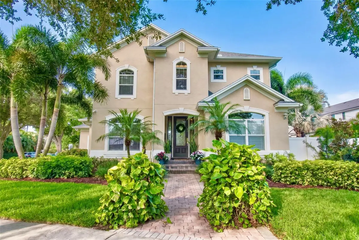 1298 Seville Lane Ne, Saint Petersburg, FL 33704 - #1