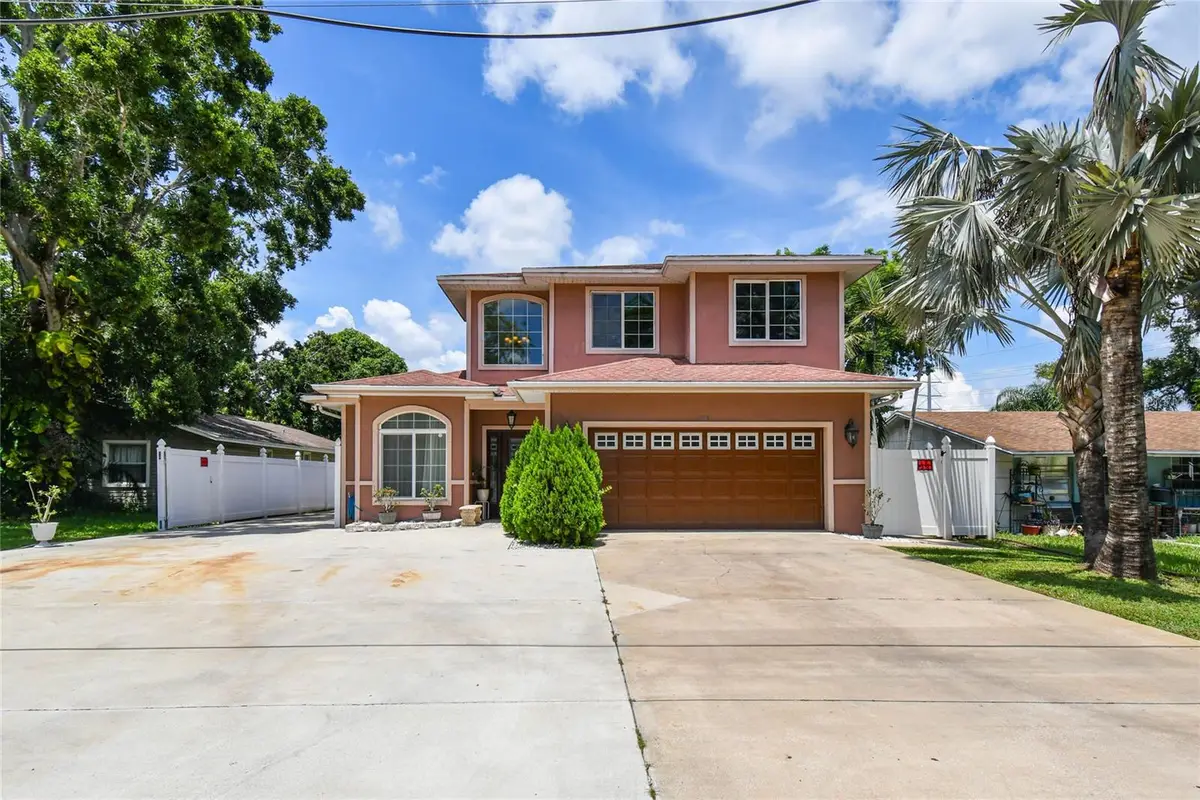 3225 71st Avenue N, Saint Petersburg, FL 33702 - #1