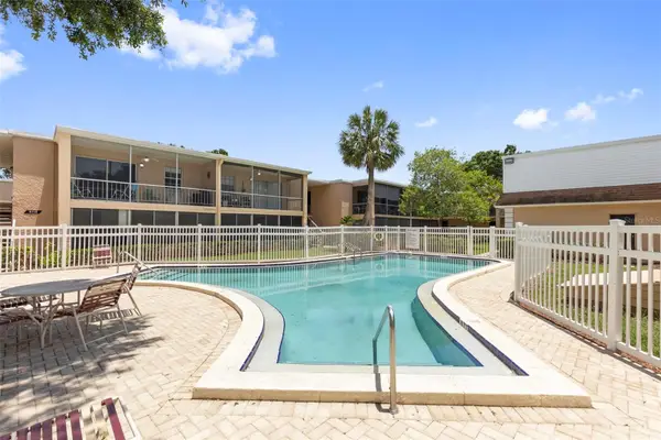 4702 Christa Court #345, TAMPA, FL 33614