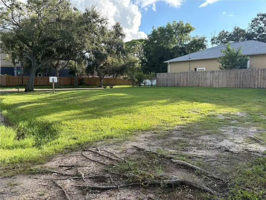 3215 Laurel Avenue, Clearwater, FL 33762 - #2