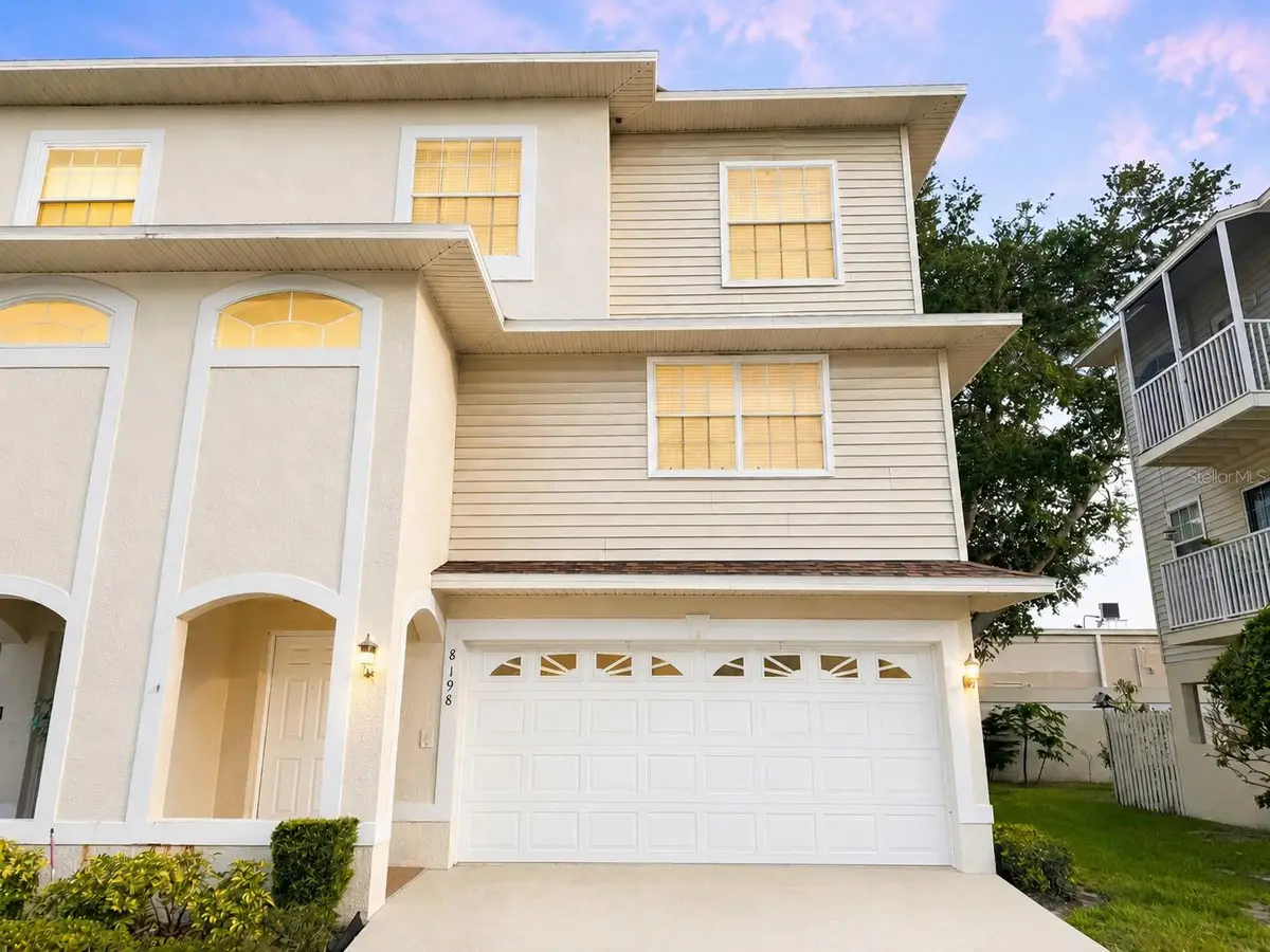 8198 Eagles Park Dr, Saint Petersburg, FL 33709 - #1