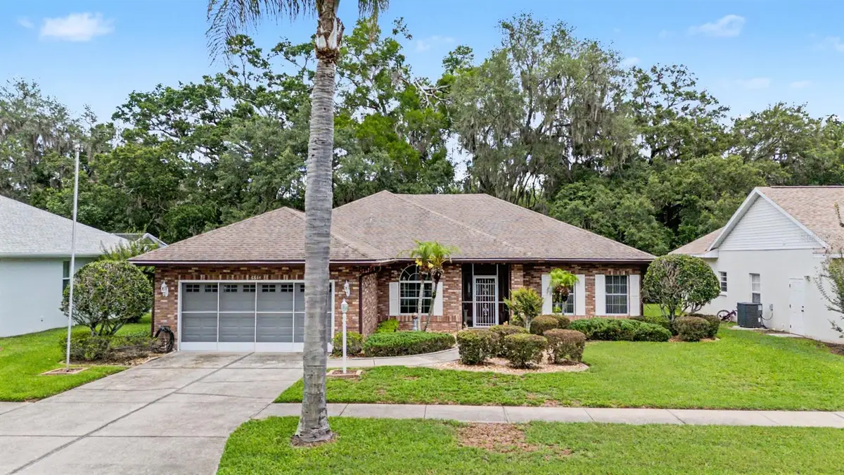 6634 Northlake Drive, Zephyrhills, FL 33542 - #1