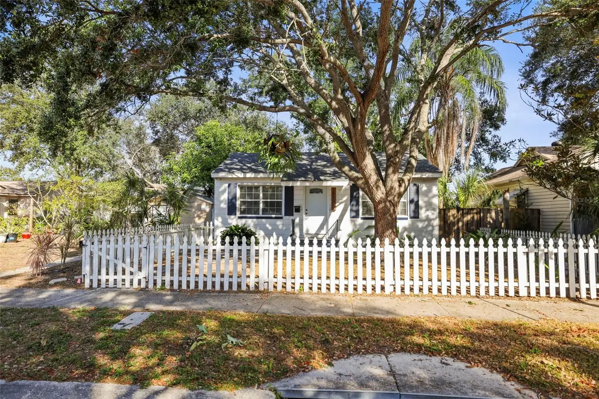 1511 35th Avenue N, Saint Petersburg, FL 33704 - #1