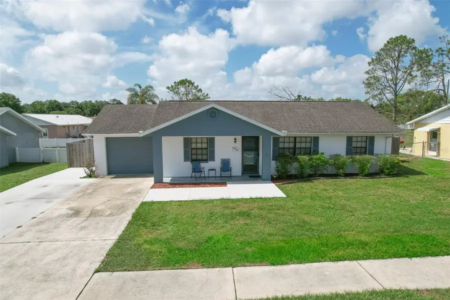 38620 Alpha Avenue, Zephyrhills, FL 33540 - #2
