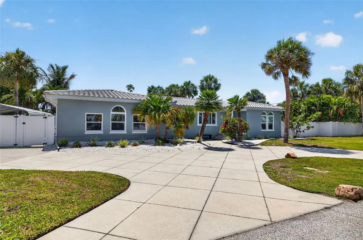 976 Narcissus Avenue, Clearwater Beach, FL 33767 - #1