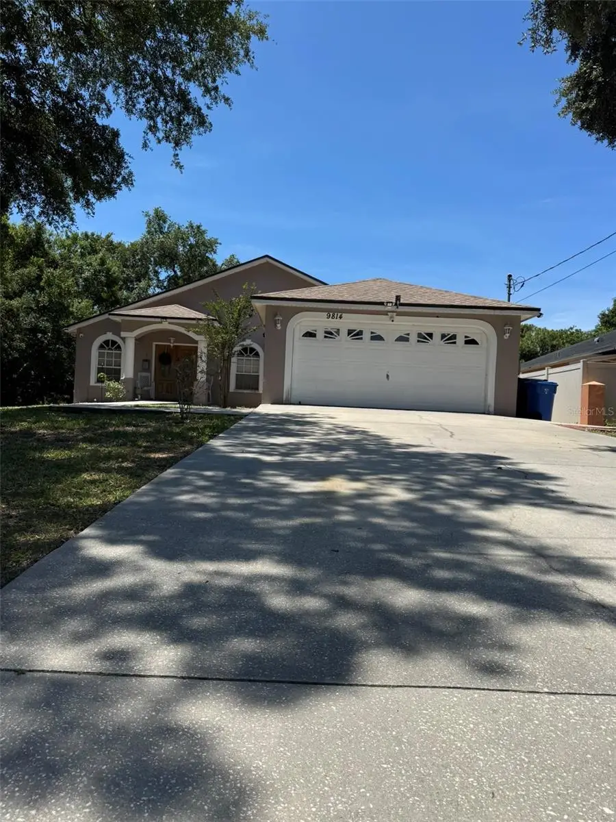 9814 Oslin Street, Tampa, FL 33615 - #1