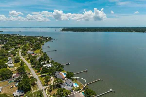 412 Shore Drive E, OLDSMAR, FL 34677