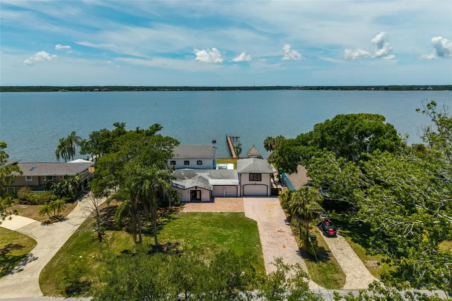 412 Shore Drive E, Oldsmar, FL 34677 - #2