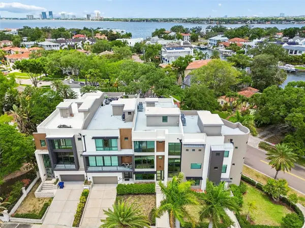 94 W Davis Blvd., TAMPA, FL 33606