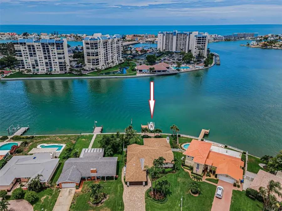 1201 81st Street S, Saint Petersburg, FL 33707 - #3