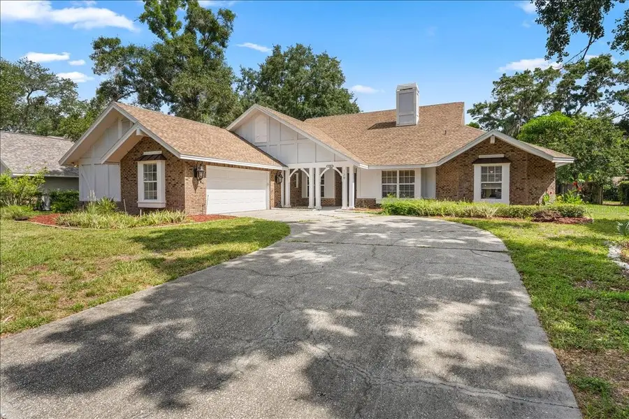 136 Sheffield Circle E, Palm Harbor, FL 34683 - #2