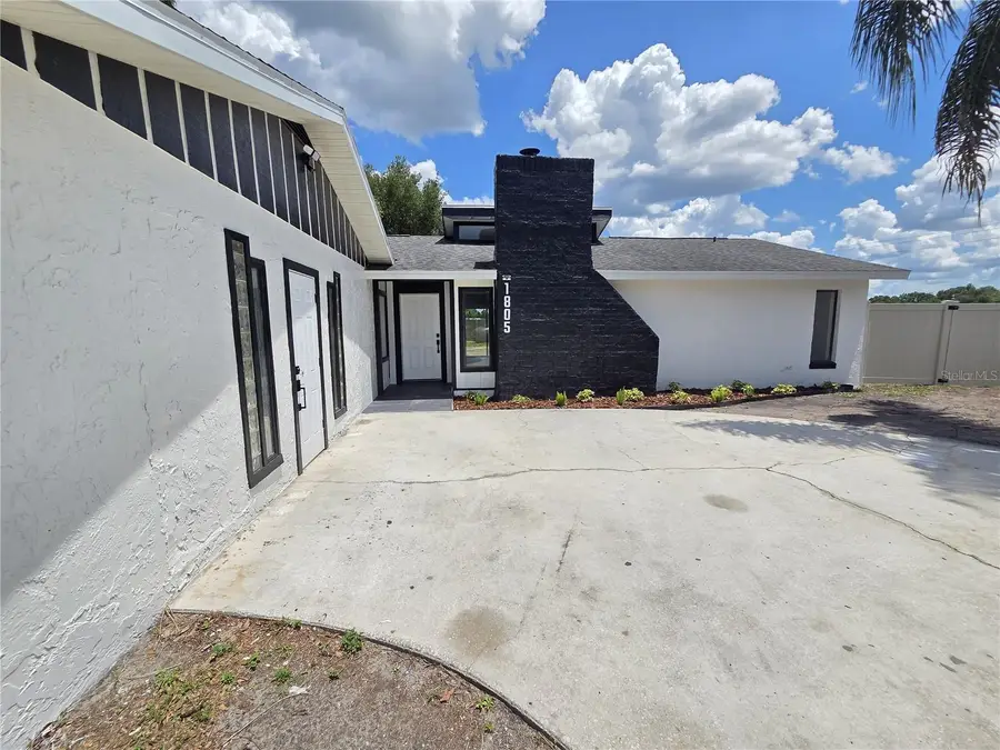 1805 S Wilkins Avenue, Plant City, FL 33563 - #3