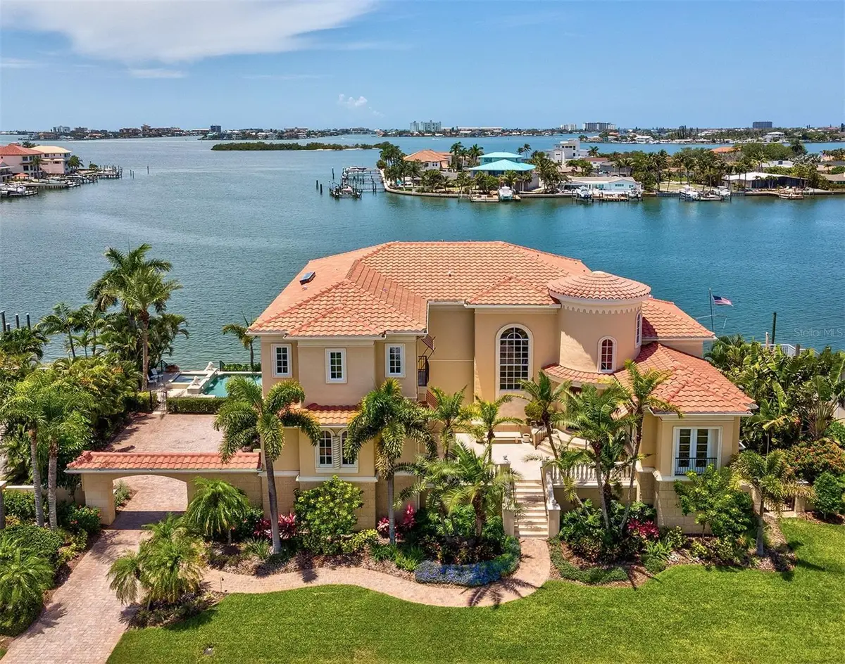 6224 Pasadena Point Boulevard, Gulfport, FL 33707 - #1