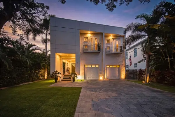 2711 W Trilby Avenue, TAMPA, FL 33611