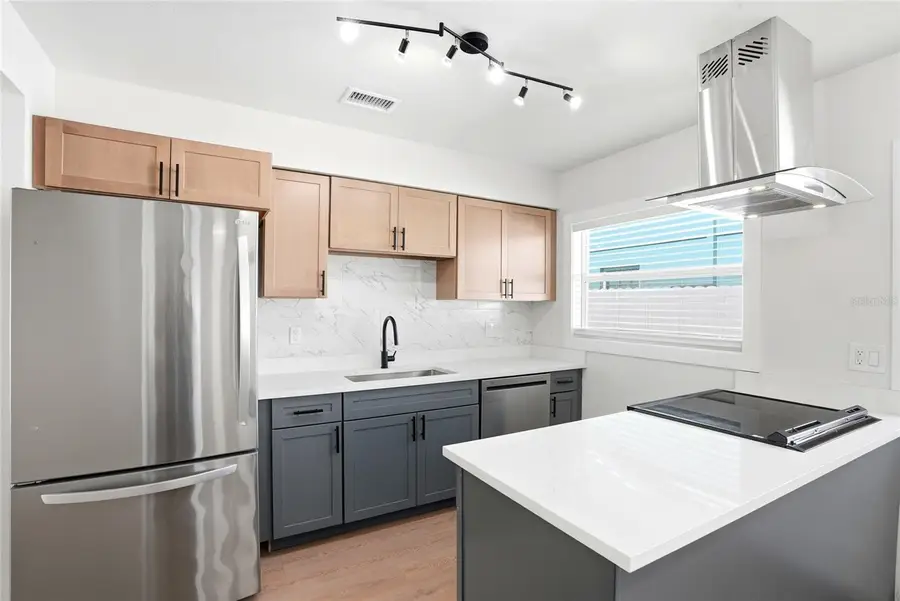 695 41st Street N, Saint Petersburg, FL 33713 - #3