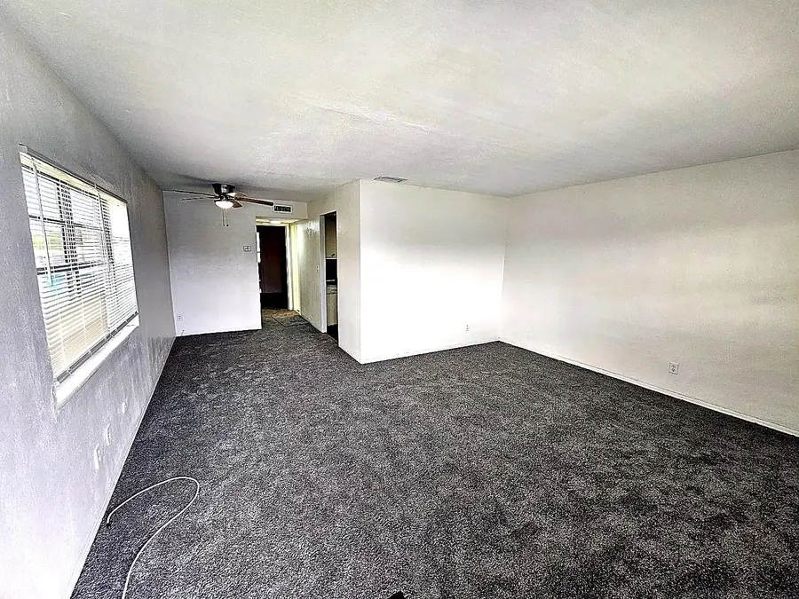 5924 5th Avenue N #7, Saint Petersburg, FL 33710 - #3