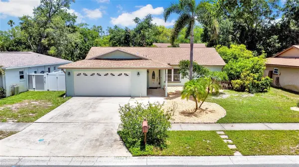 11775 112th Avenue, SEMINOLE, FL 33778