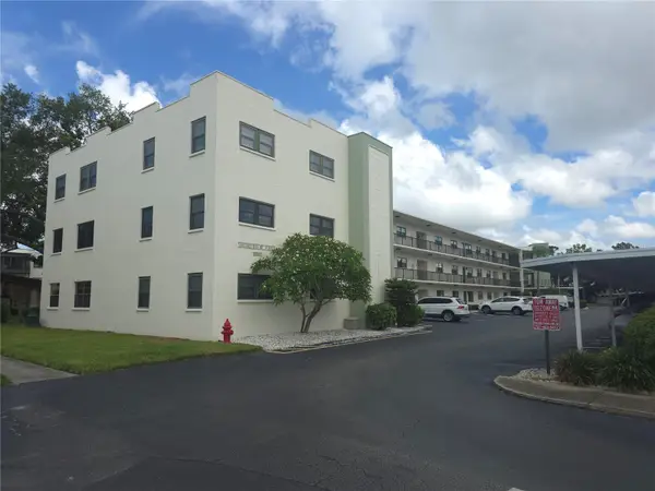 5980 Terrace Park Drive N #201, ST PETERSBURG, FL 33709