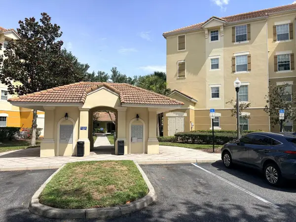 3344 Robert Trent Jones Drive #10305, ORLANDO, FL 32835