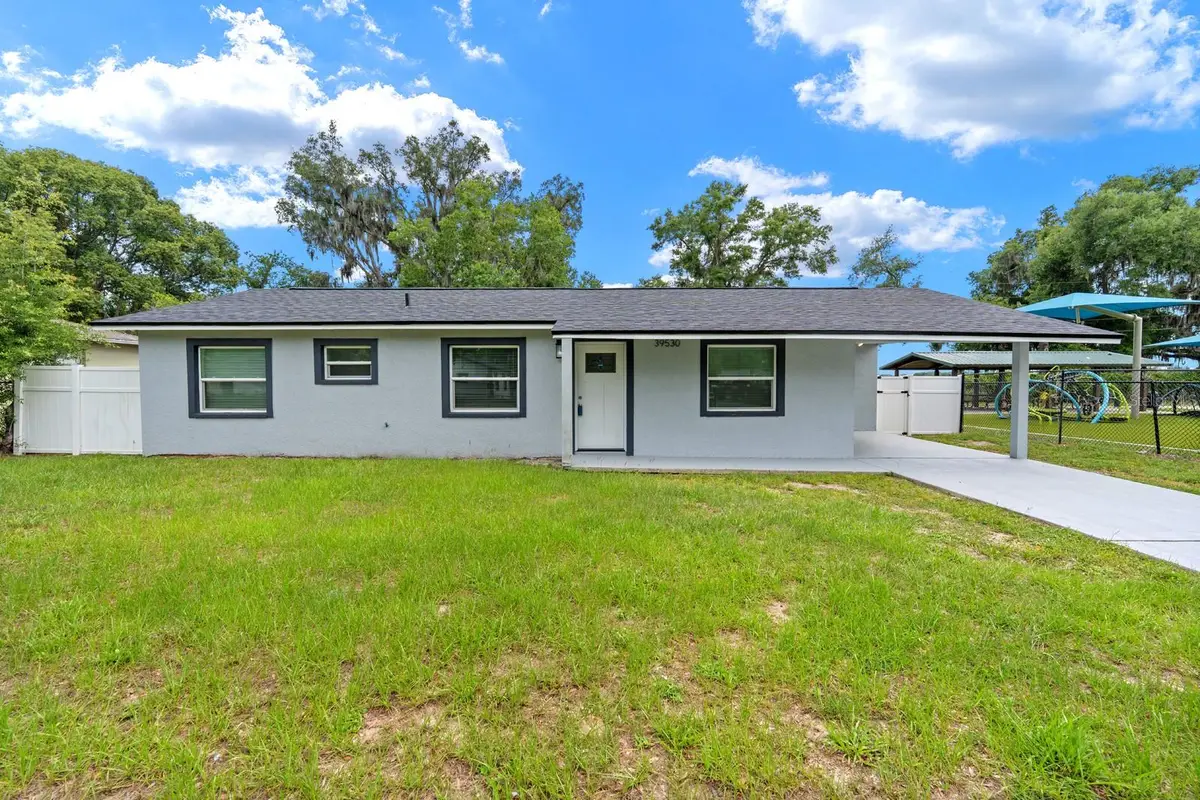 39530 Lincoln Avenue, Zephyrhills, FL 33542 - #1