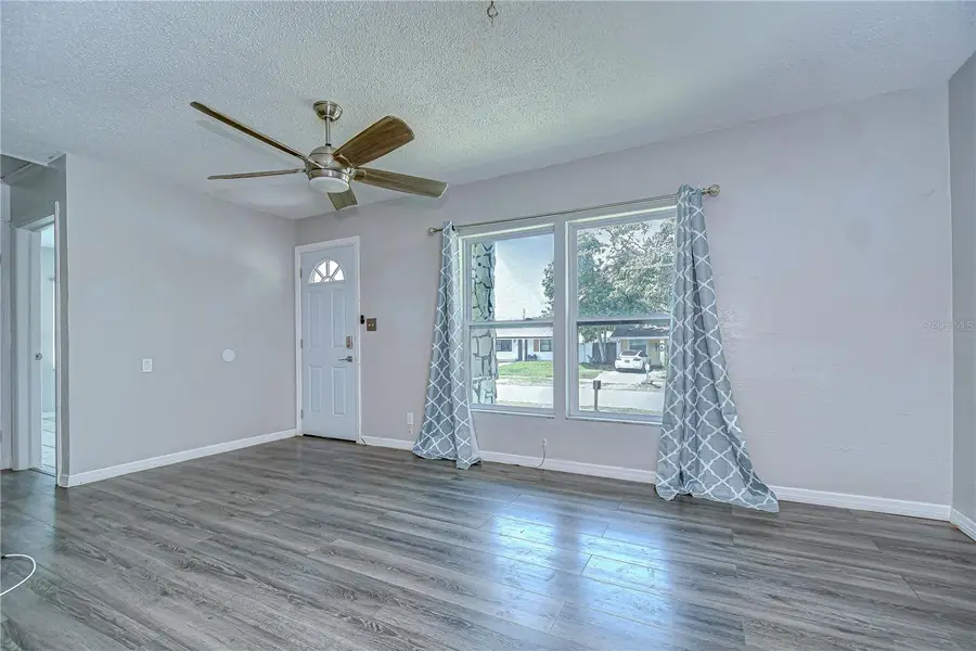 5325 8th Avenue S, Gulfport, FL 33707 - #3