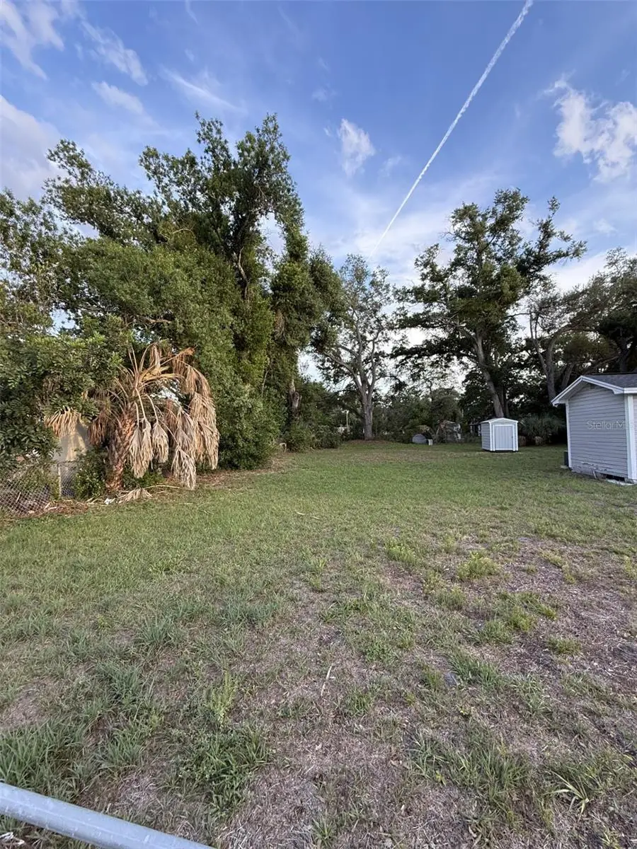 1605 E 33rd Avenue, Tampa, FL 33610 - #1